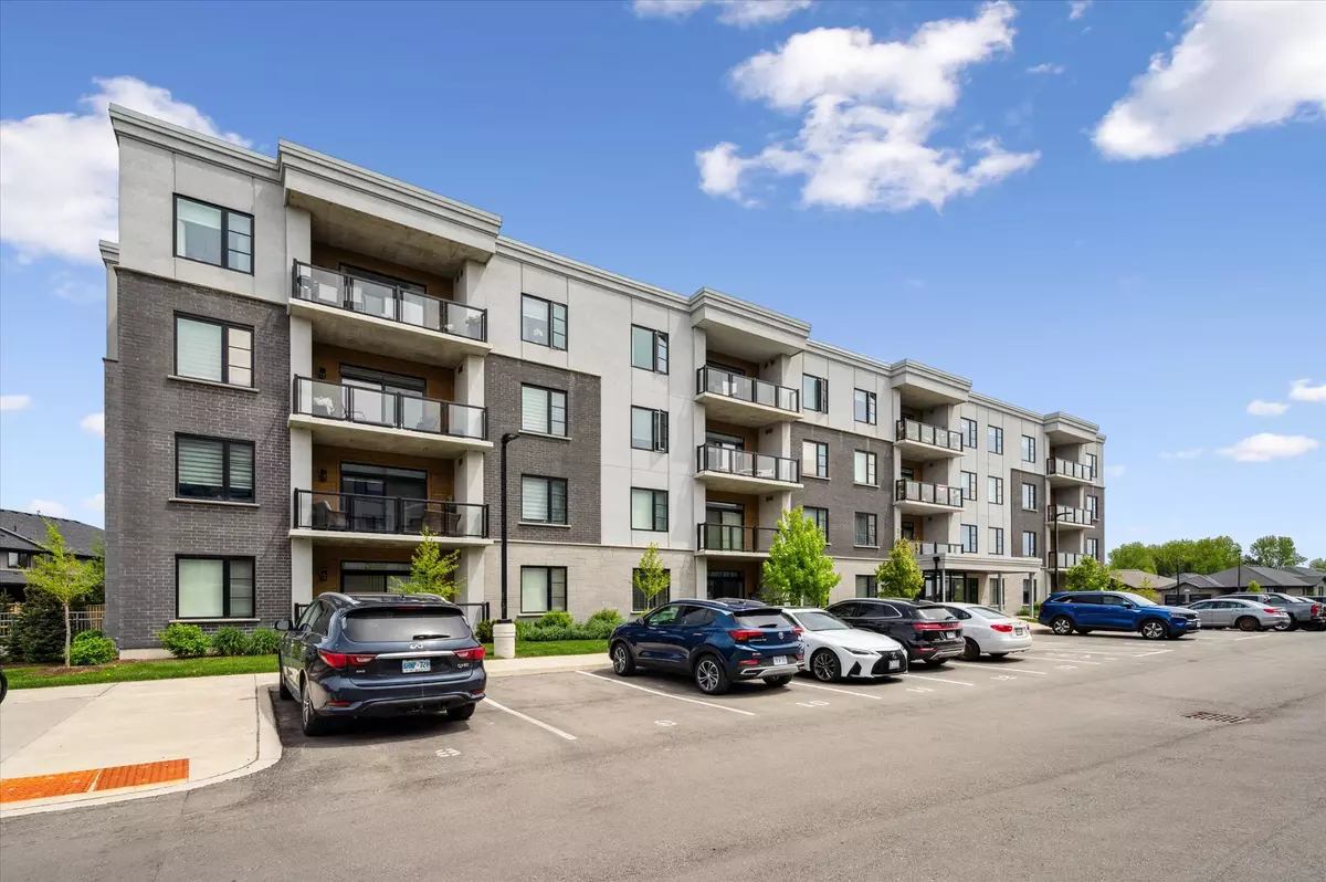 Centre Wellington, ON N1M 0J9,99A Farley RD #101