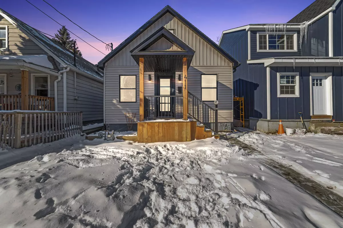 Hamilton, ON L8H 5J1,411 Fairfield AVE