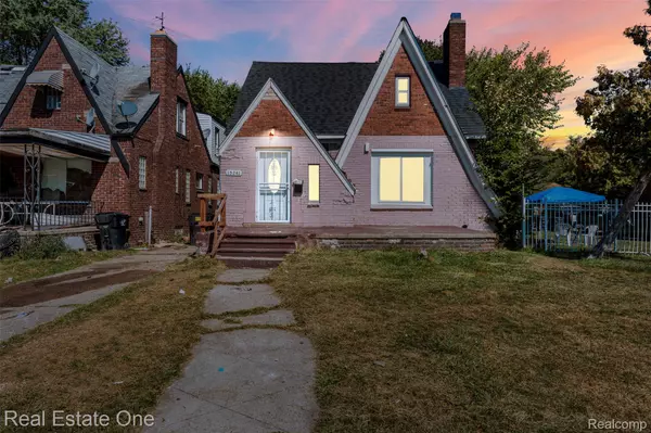 Detroit, MI 48205,15241 Eastburn ST