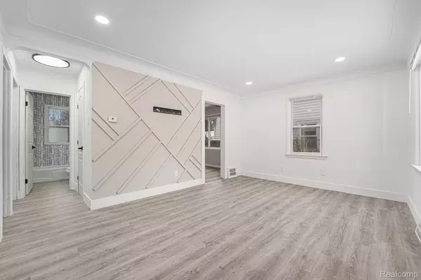 Taylor, MI 48180,20233 Pinecrest ST