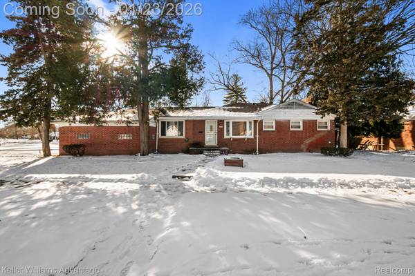 19811 Shiawassee DR, Detroit, MI 48219