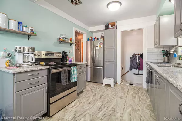 Allen Park, MI 48101,14587 Markese AVE