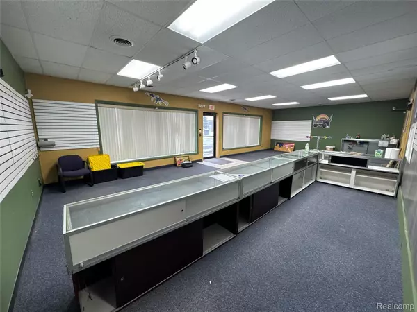 Clio, MI 48420,221 S MILL ST #2