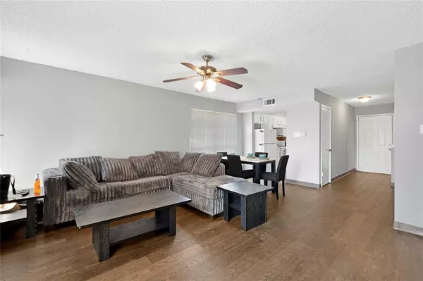 Arlington, TX 76015,2744 Saint George Place