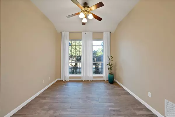 Corinth, TX 76210,3204 Berkshire Lane