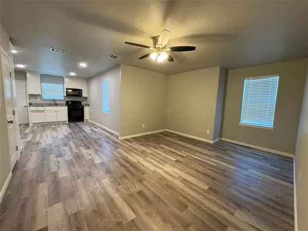 Cleburne, TX 76033,101 Lane Avenue #1