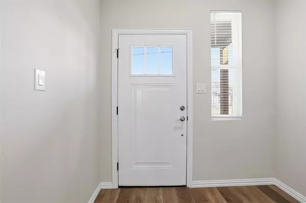 Cleburne, TX 76031,303 Eastland Street