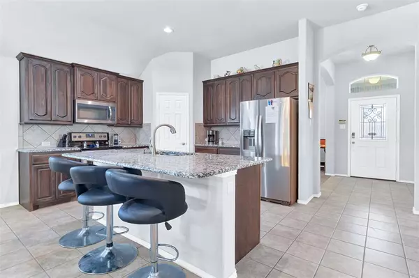 Burleson, TX 76028,11800 Bexley Drive