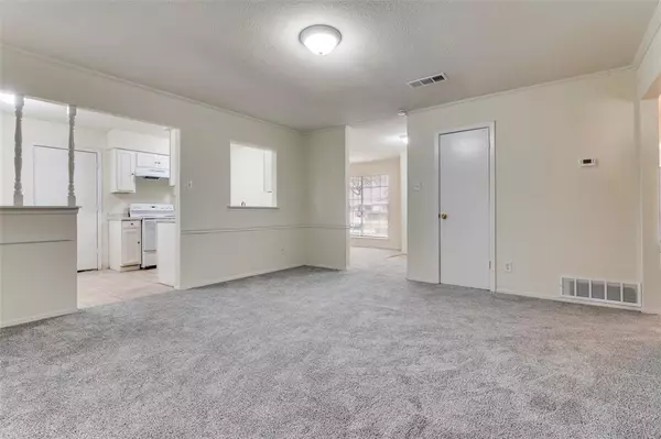 Dallas, TX 75241,3474 Pacesetter Drive