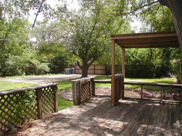 Dallas, TX 75228,10628 Benbrook Drive