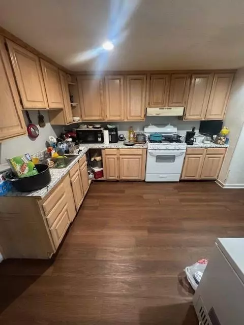 Dallas, TX 75212,1934 Calypso Street