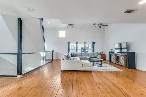 Dallas, TX 75219,4605 Lester Drive