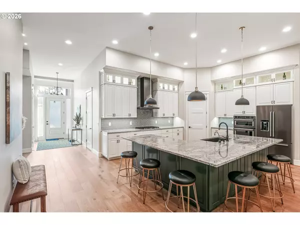 Salem, OR 97301,337 SE KURTH MEADOW AVE