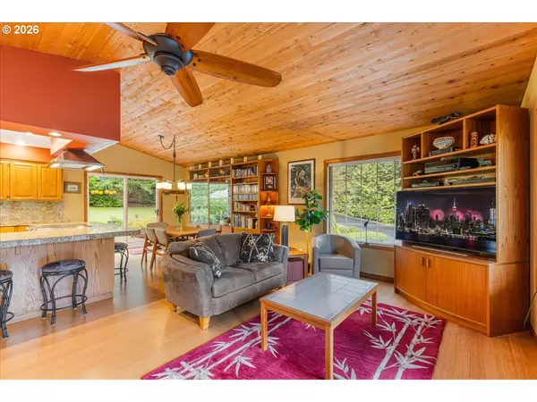 Newberg, OR 97132,14550 NE SPRING CREEK LN