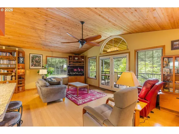 Newberg, OR 97132,14550 NE SPRING CREEK LN