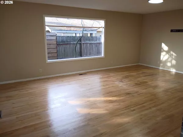 Canby, OR 97013,625 N KNIGHTS BRIDGE RD