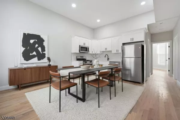 59 High St #9, Newton Town, NJ 07860