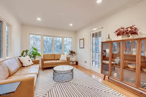 Metuchen Boro, NJ 08840,143 Lake Ave