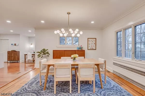 Metuchen Boro, NJ 08840,143 Lake Ave