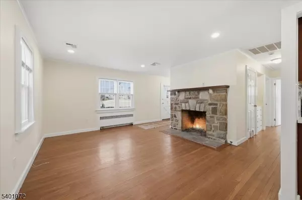 Chester Boro, NJ 07930,15 Wheeler Rd