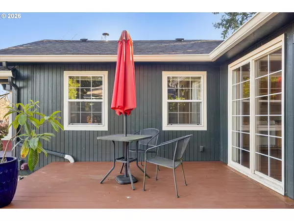 Portland, OR 97213,6118 NE Alton ST