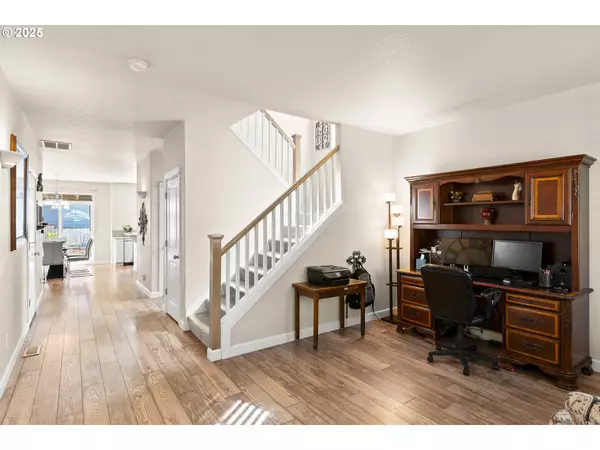 Hillsboro, OR 97123,166 SE 30TH AVE