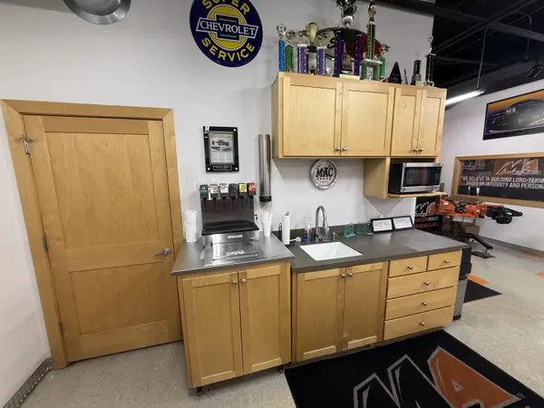 Zeeland, MI 49464,268 N Fairview RD #40