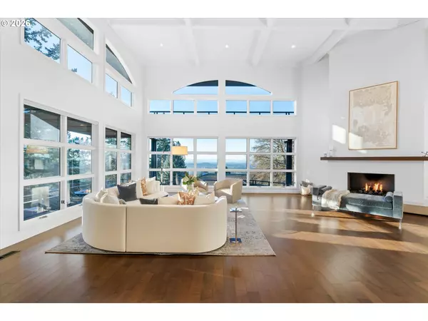 Lake Oswego, OR 97035,72 NANSEN SUMMIT