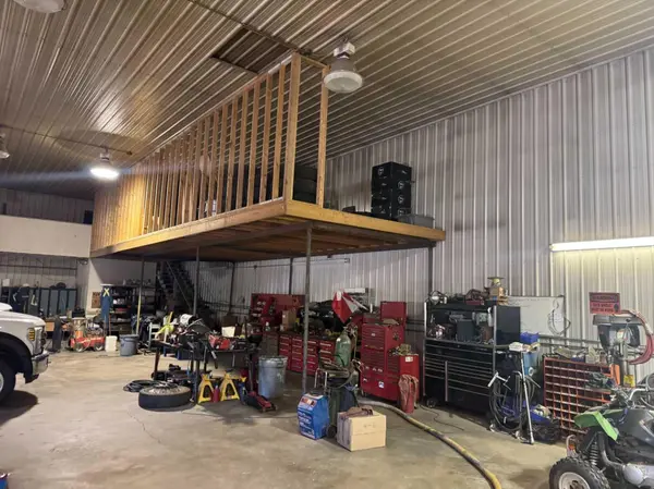 Grande Cache, AB T0E 0Y0,9802 98 ST