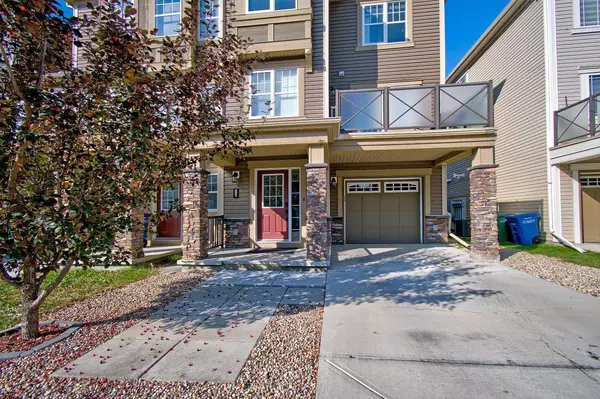 Airdrie, AB T4B 4J2,221 Hillcrest GDNS SW