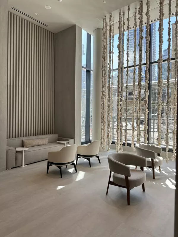 Toronto C08, ON M5E 0G1,55 Cooper ST #2010