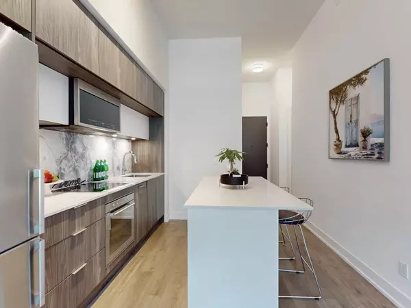 Toronto C15, ON M2J 0H6,25 Adra Grado WAY #239