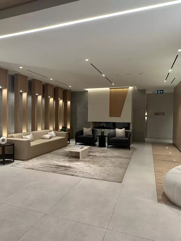 Toronto C08, ON M5A 0W7,5 Defries ST #526