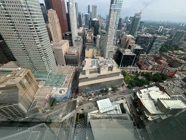 Toronto C08, ON M5E 0A6,8 The Esplanade ST #4306