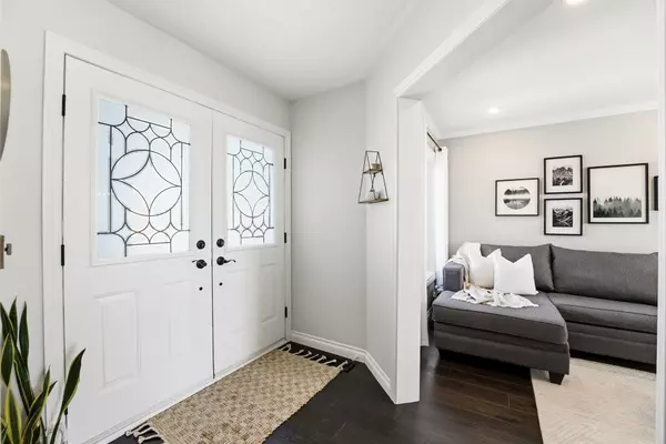 Clarington, ON L1E 2W7,62 John Walter CRES