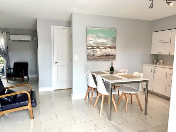 Pompano Beach, FL 33062,1705 N Riverside Dr #2