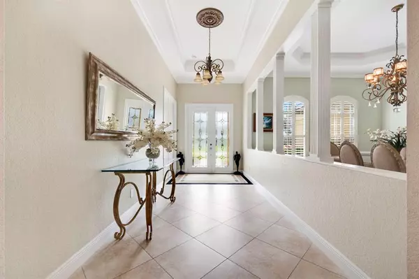 Stuart, FL 34997,593 SE Tres Belle Circle