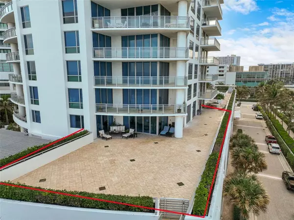 Hollywood, FL 33019,3535 S Ocean Dr #402