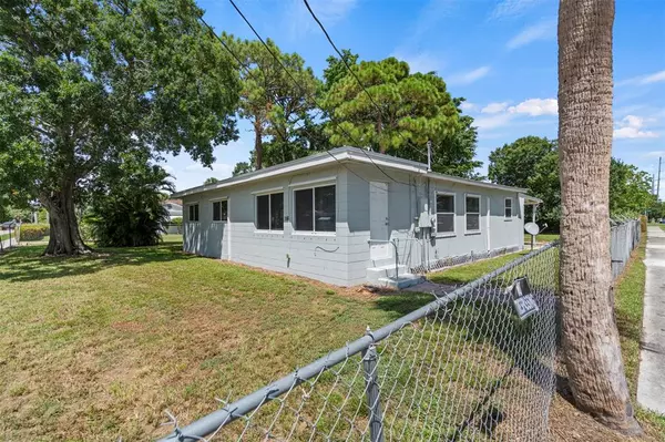 Fort Pierce, FL 34947,1824 S 29th St