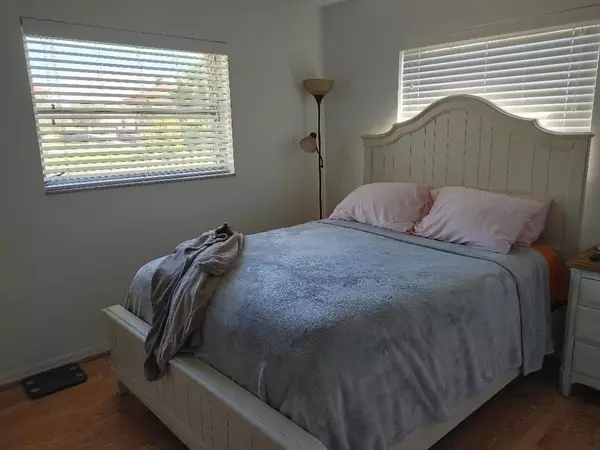 Tamarac, FL 33319,5004 NW 49th Rd