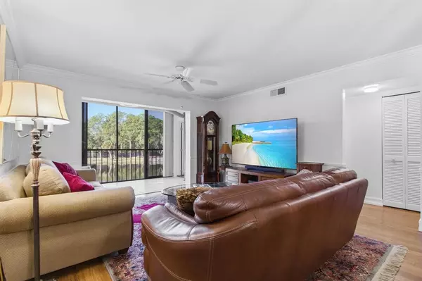 Naples, FL 34104,228 Fox Glen Drive #3205