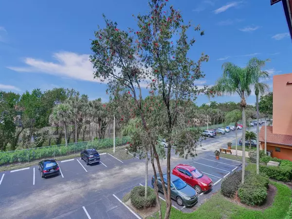 Pembroke Pines, FL 33027,701 SW 142nd Ave #311