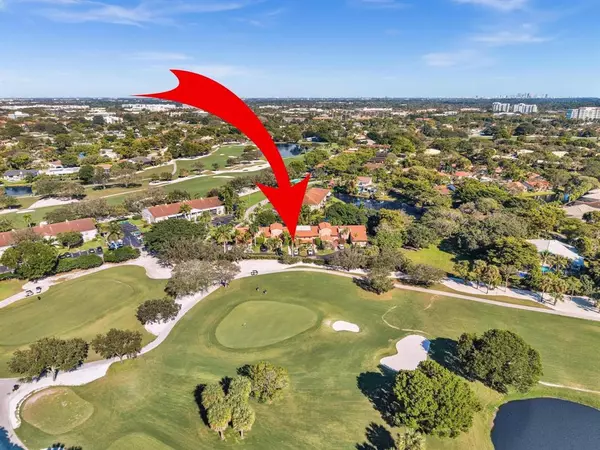 9050 Jacaranda Ln #3, Plantation, FL 33324