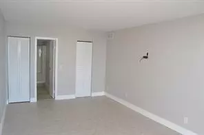 North Miami, FL 33181,13499 Biscayne Blvd #1106