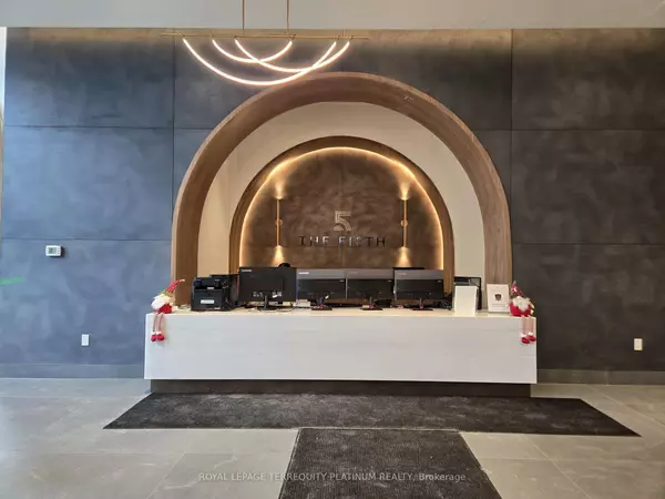 Vaughan, ON L4K 0P6,27 Korda Gate #2010