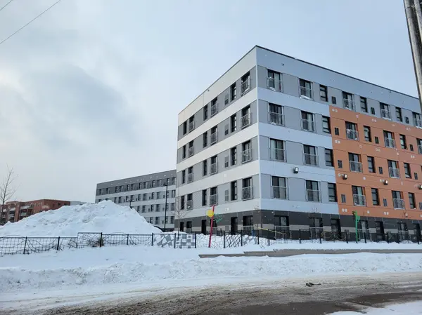 Orillia, ON L3V 8N5,75 Barrie RD #514