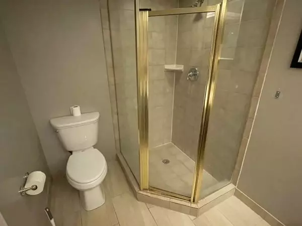 Oro-medonte, ON L0L 2L0,90 Highland DR #2237