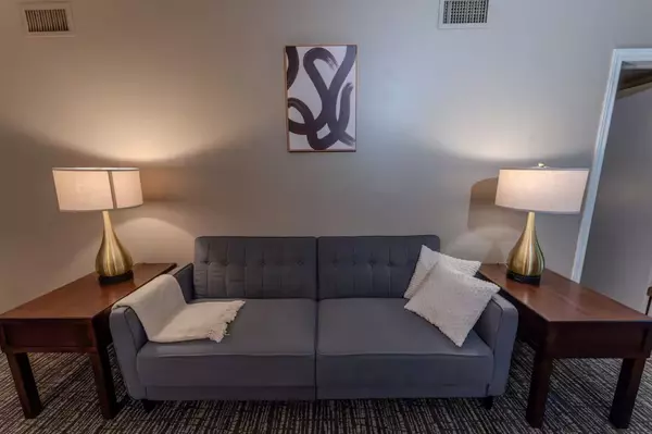 Oro-medonte, ON L0L 2L0,90 Highland DR #2236