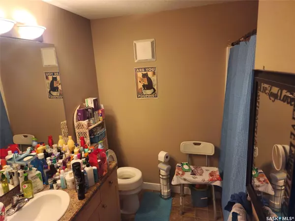 Regina, SK S4R 1M6,526 Toronto STREET