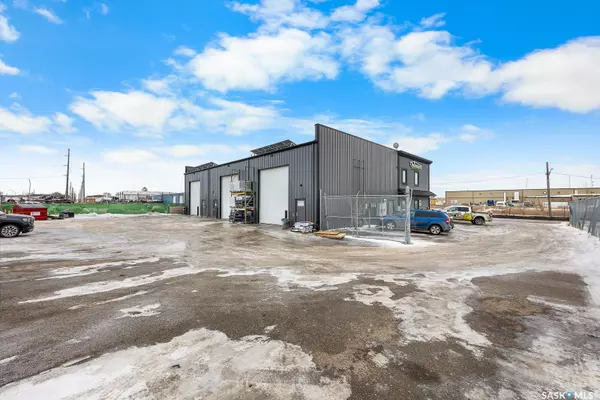 Regina, SK S4N 0G7,856 DEWDNEY AVENUE #C